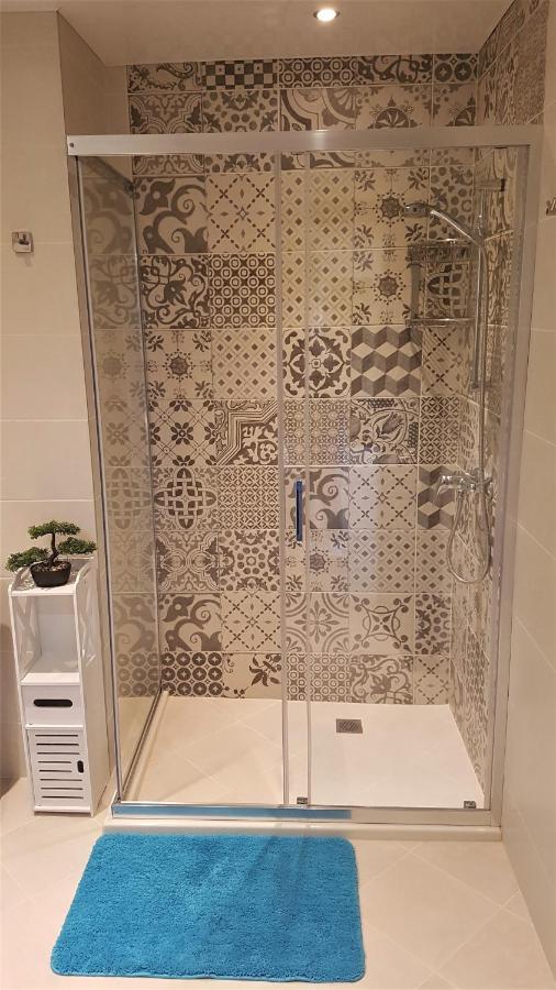 Azzurro-Top Floor Apartment In Quiet Neighborhood, Free Private Parking Варна Экстерьер фото